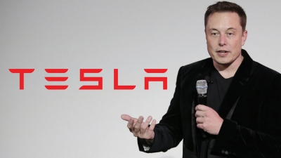 Musk: Ο Peskov μου ζήτησε βοήθεια για διάλογο με ΗΠΑ - Η Tesla σκέφτεται να ανοίξει εργοστάσιο στη Ρωσία